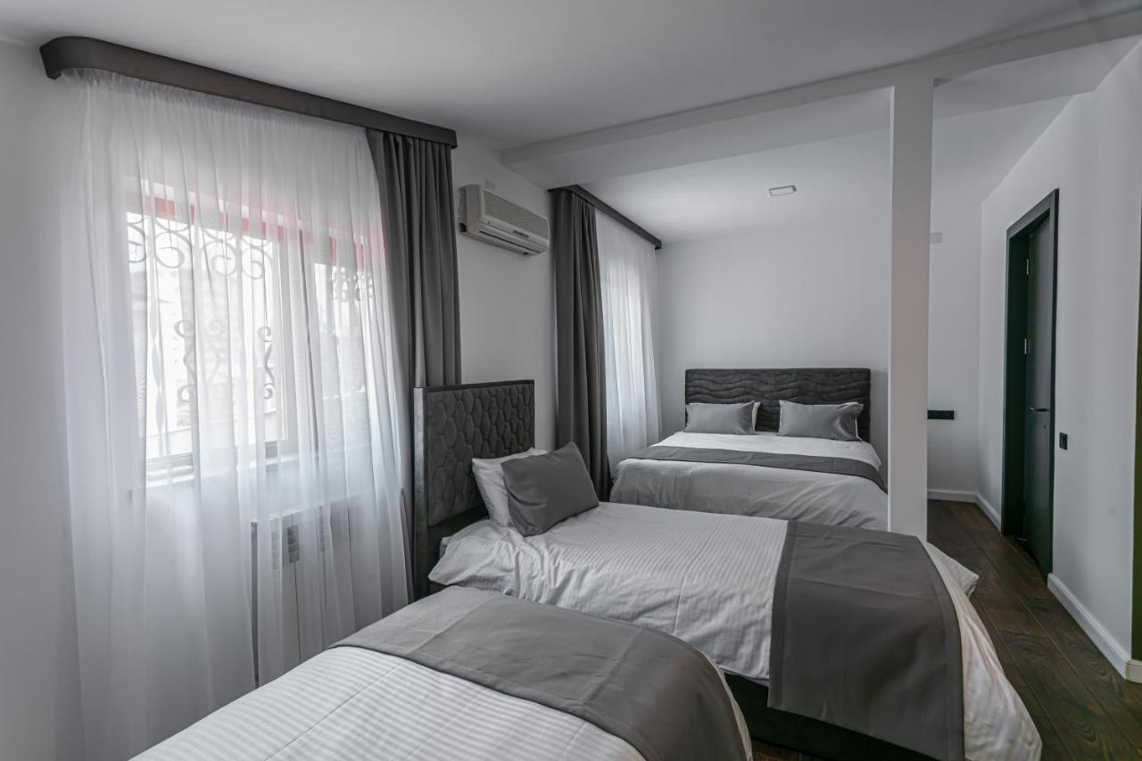 Luxe Apartment In Center Jerevan Eksteriør billede