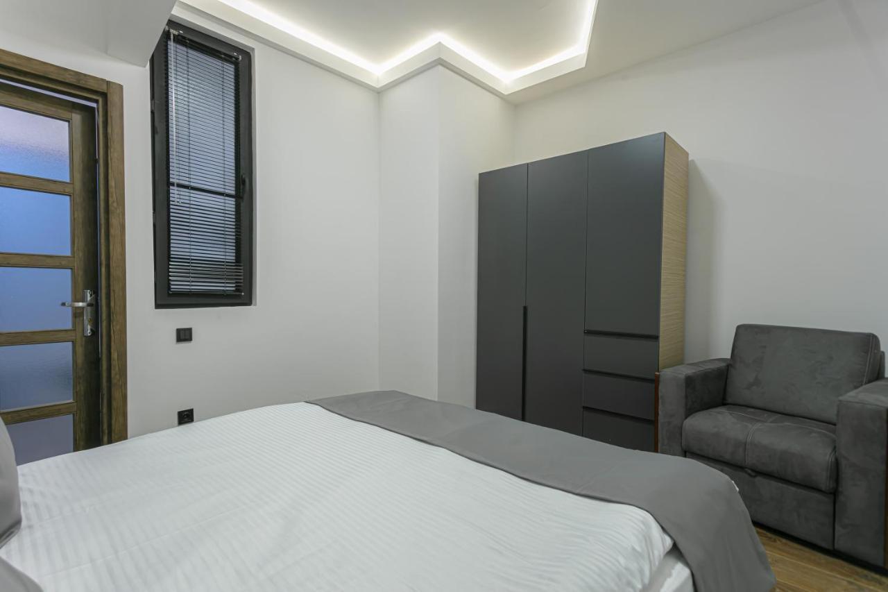 Luxe Apartment In Center Jerevan Eksteriør billede