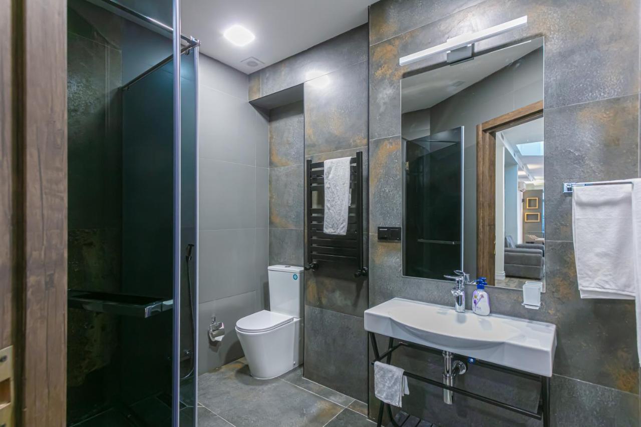 Luxe Apartment In Center Jerevan Eksteriør billede