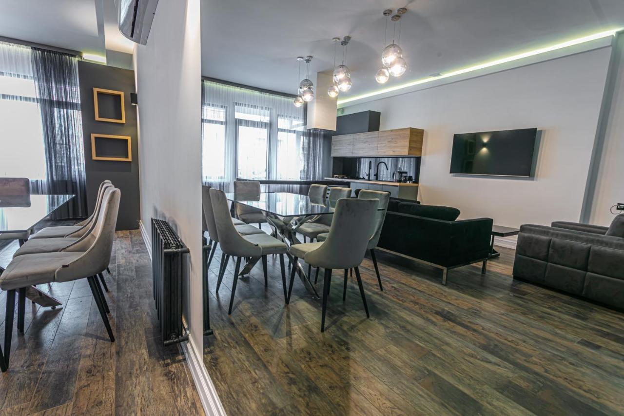 Luxe Apartment In Center Jerevan Eksteriør billede