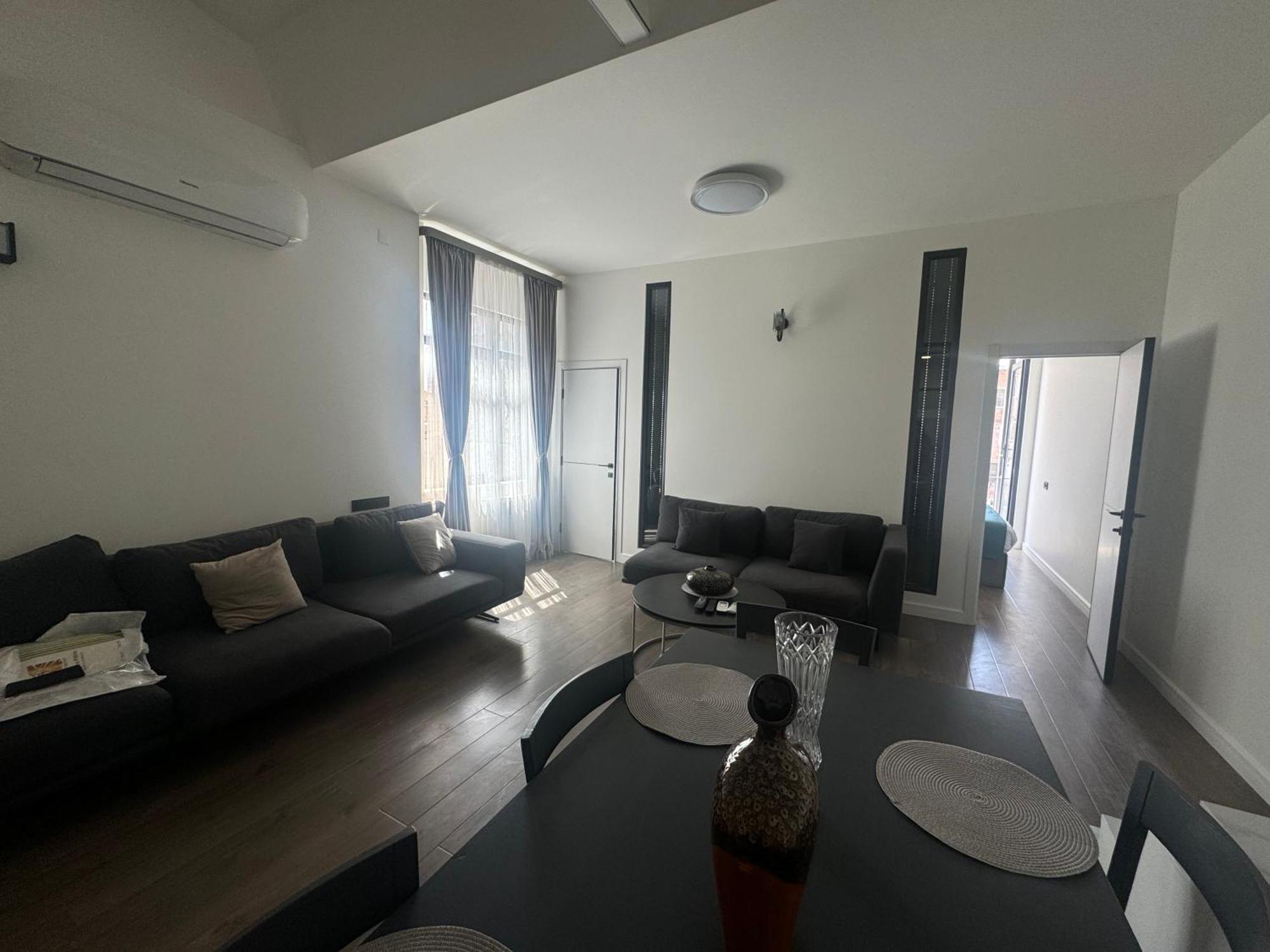Luxe Apartment In Center Jerevan Eksteriør billede